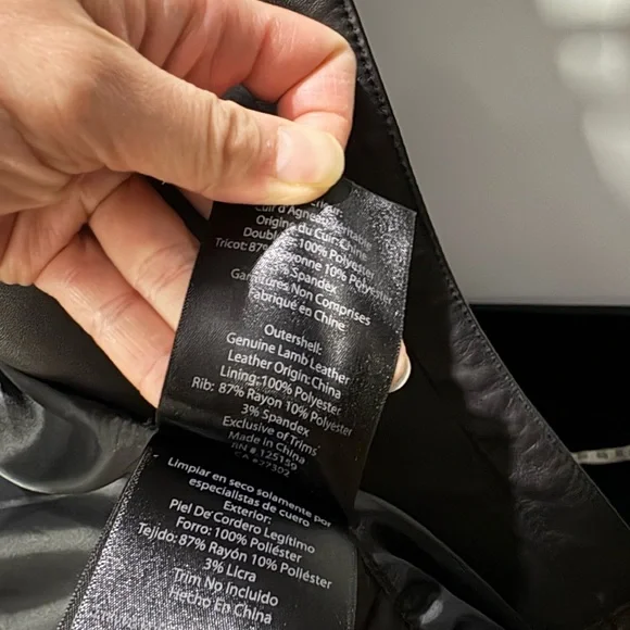 Mackage Women's Sleek Black Leather Jacket - Picture 4 of 4